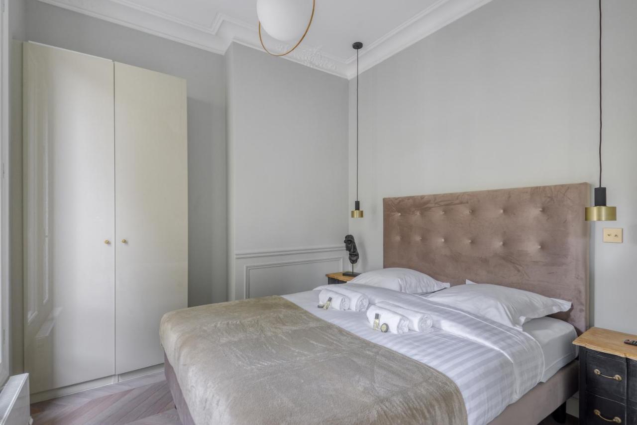 Stylish 2Bd House In Central Paris By Guestready Exterior photo